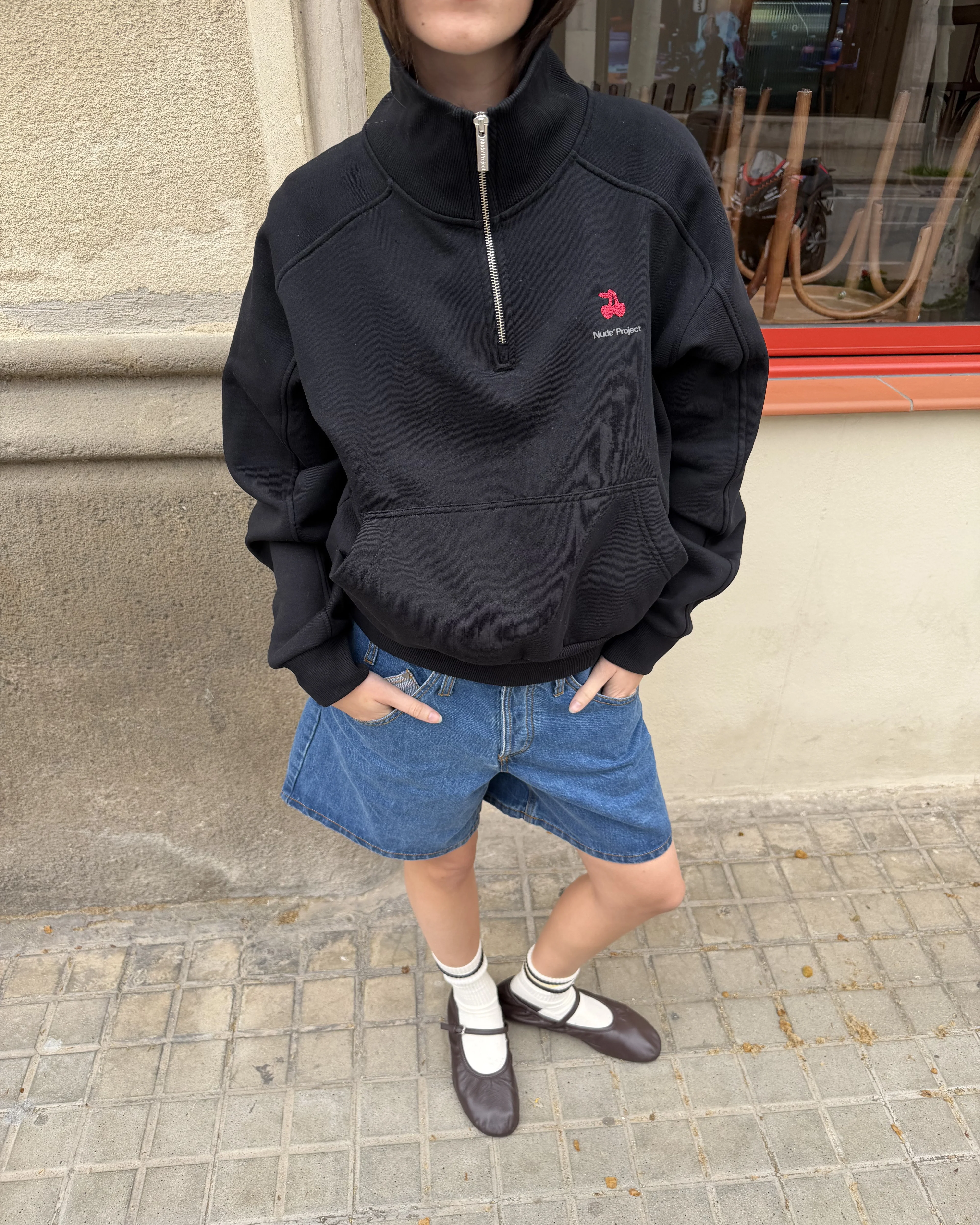 Basic Cherry Quarter-Zip Black - Image 13