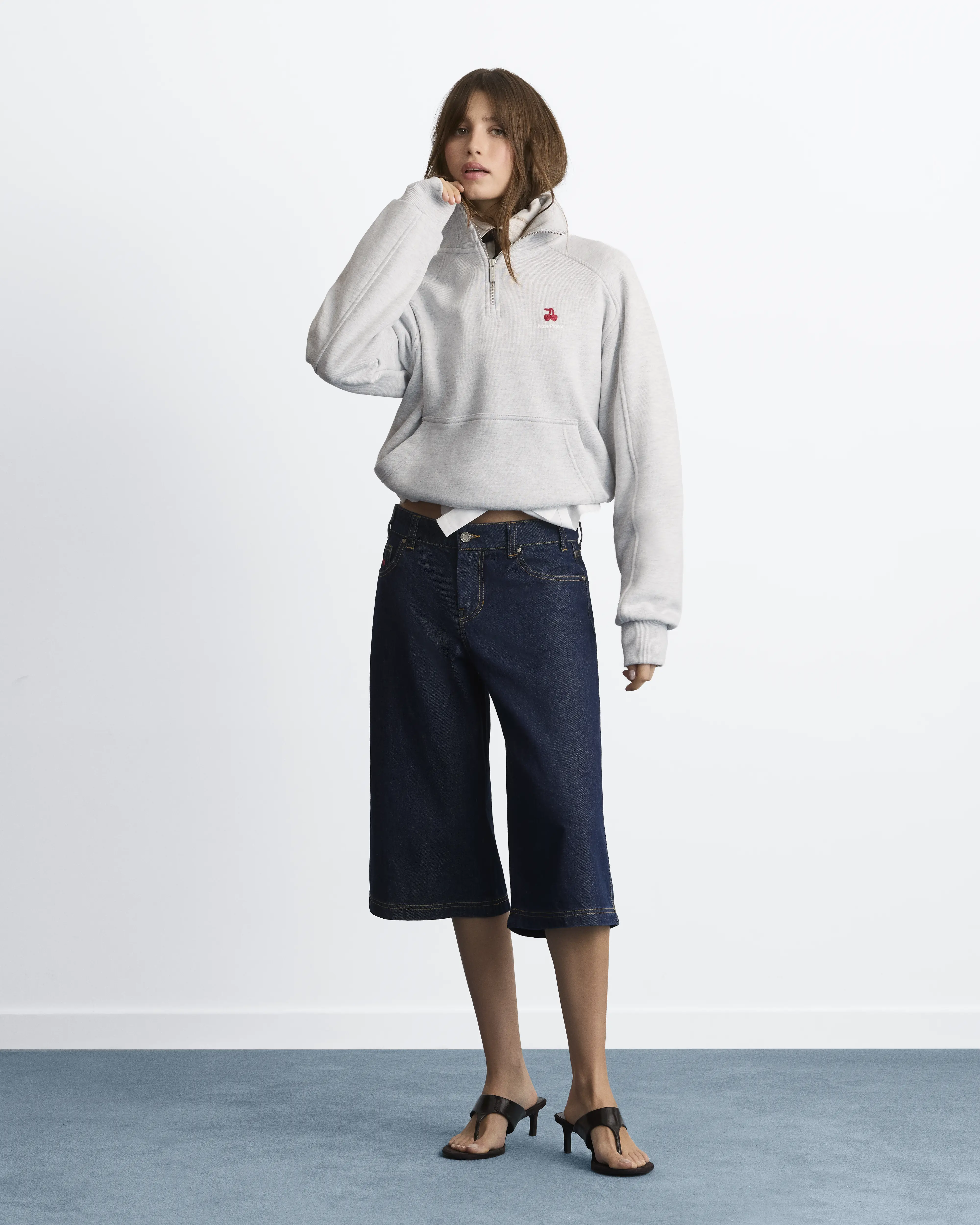 Basic Cherry Quarter-Zip Grey - Image 7
