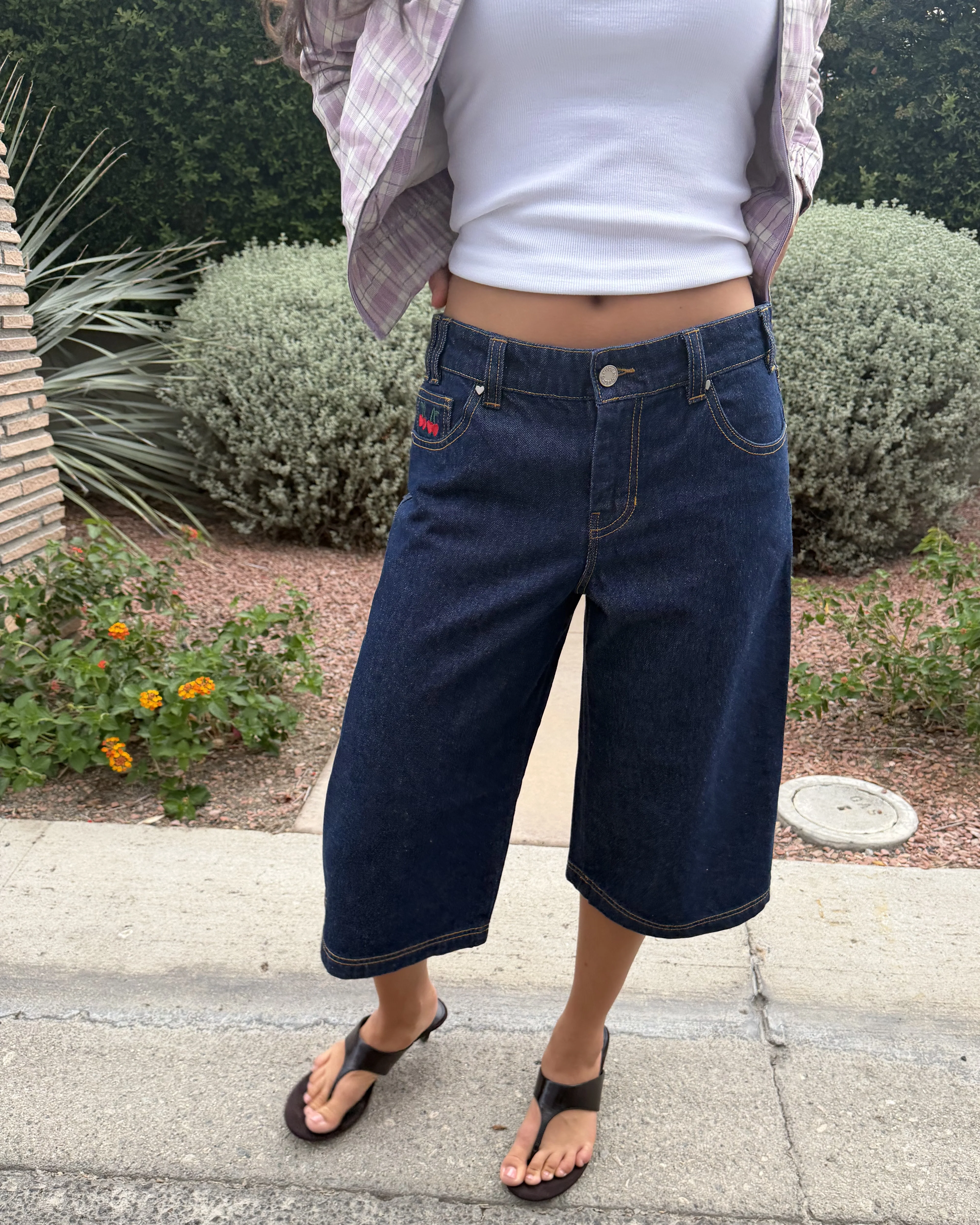 Capicci Denim Short Indigo - Image 4