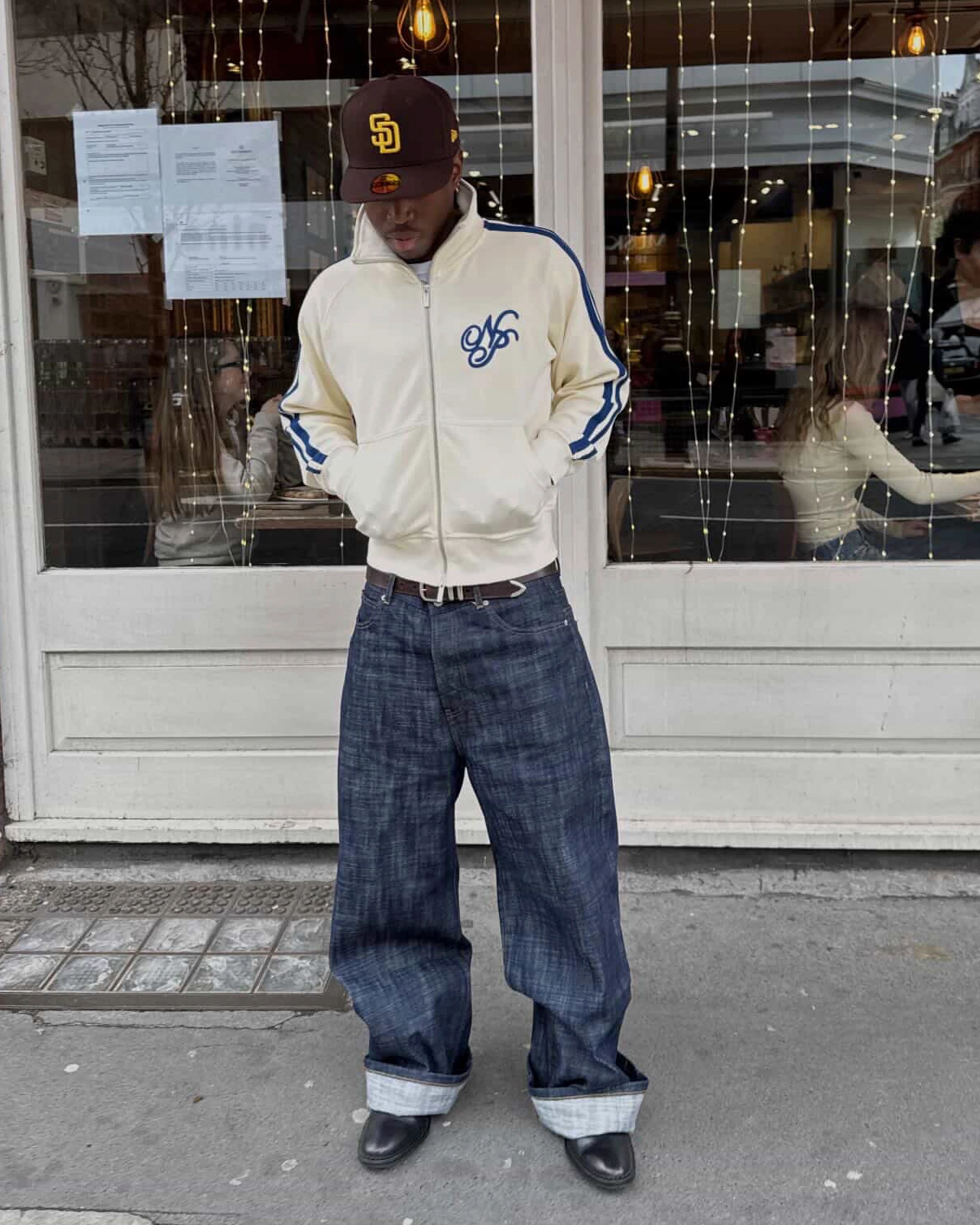 Ying-Yang Zip-Up Marshmallow - Image 13