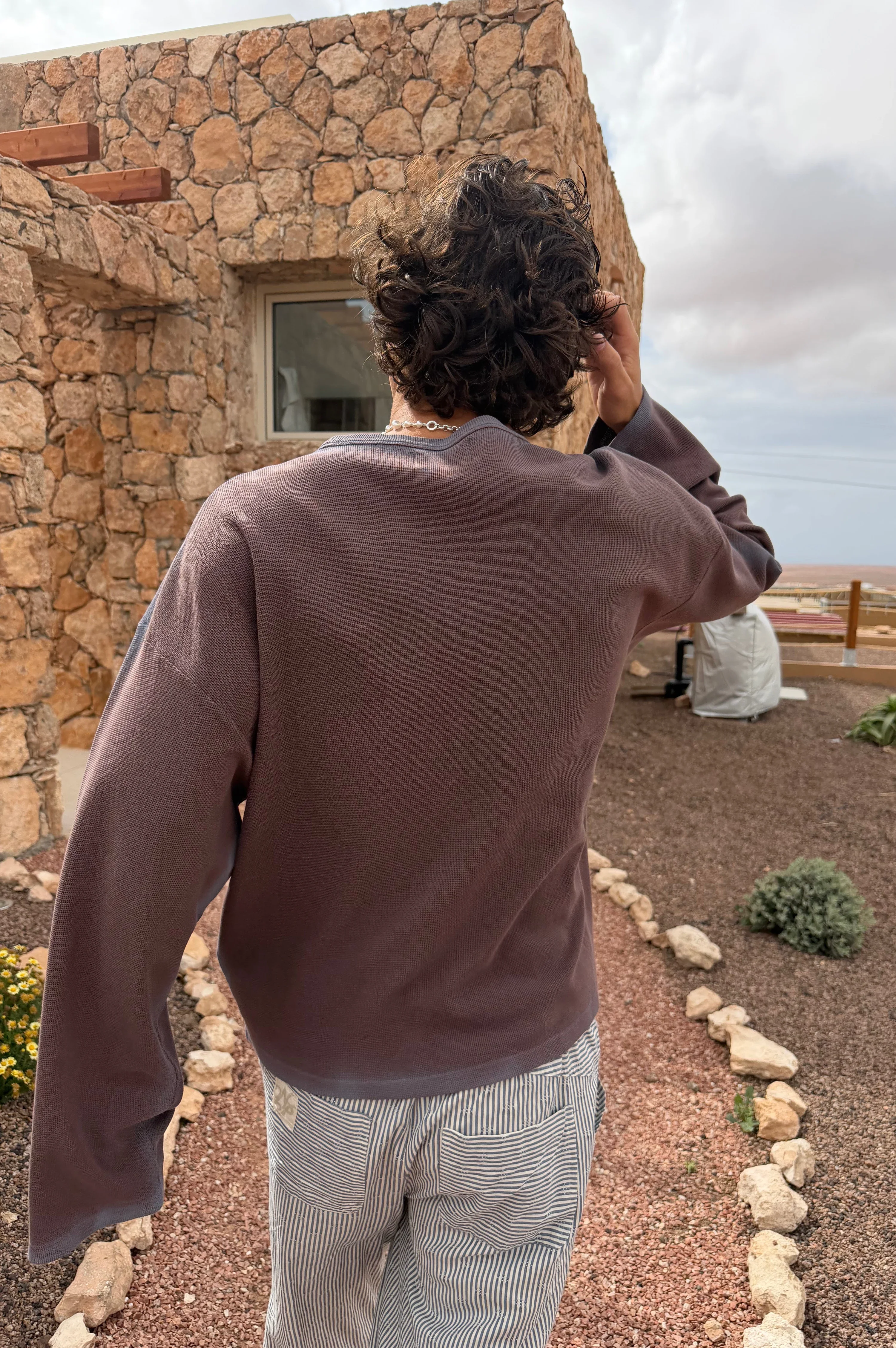 Jave Long-Sleeve Tee - Image 7