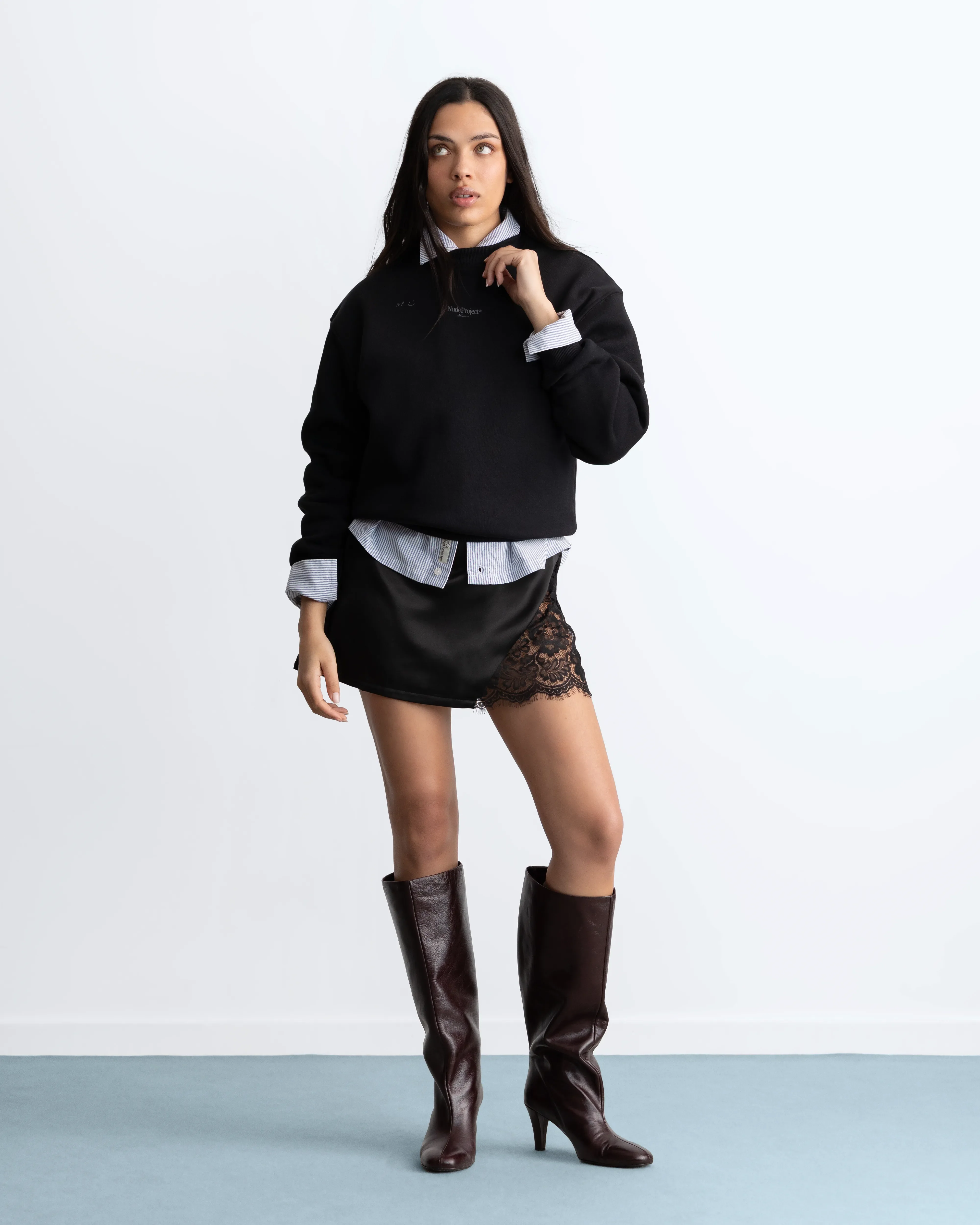 Global Soon Sweatshirt Black - Image 6
