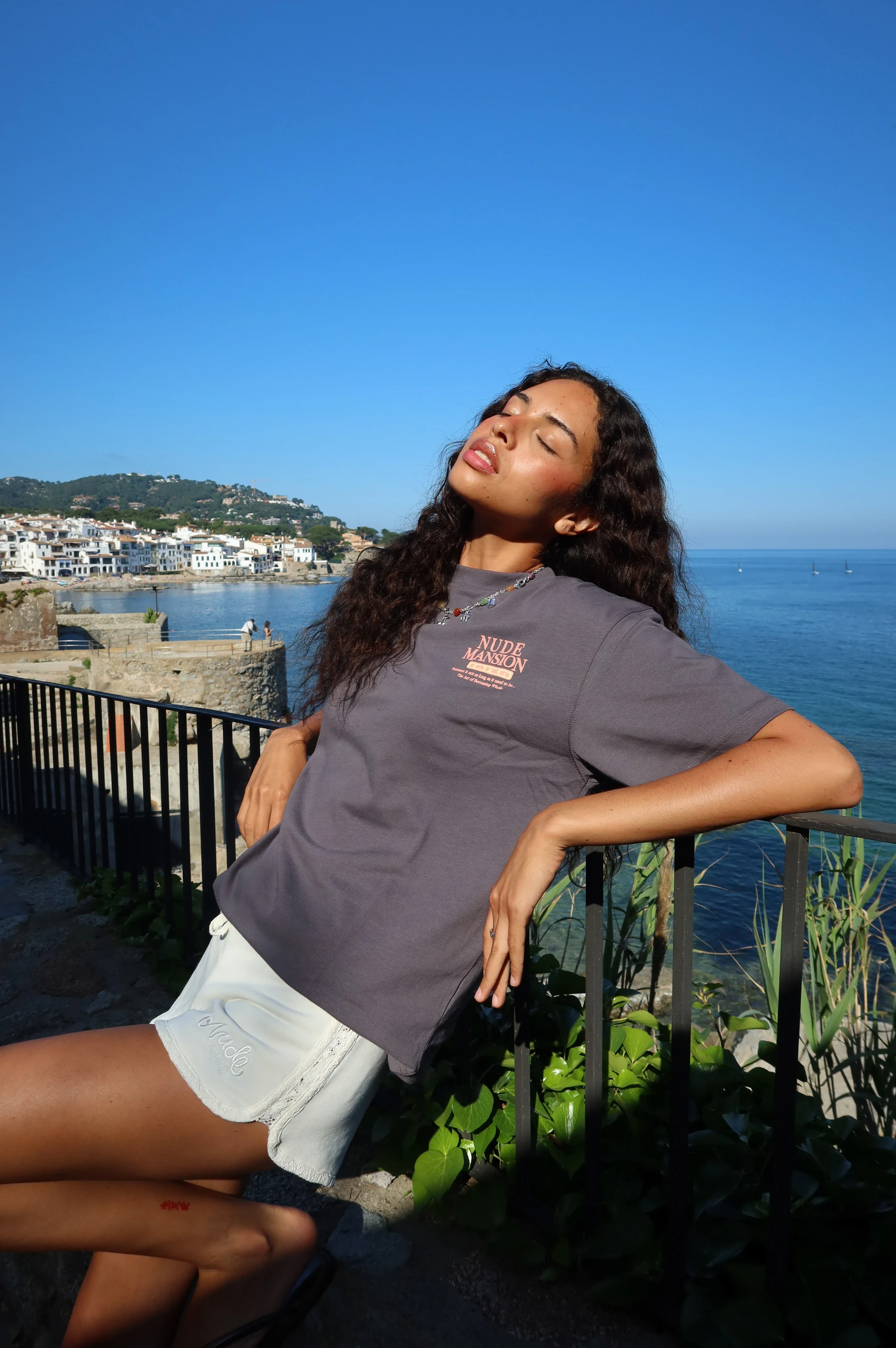 Mansion Tee Ash - Image 5