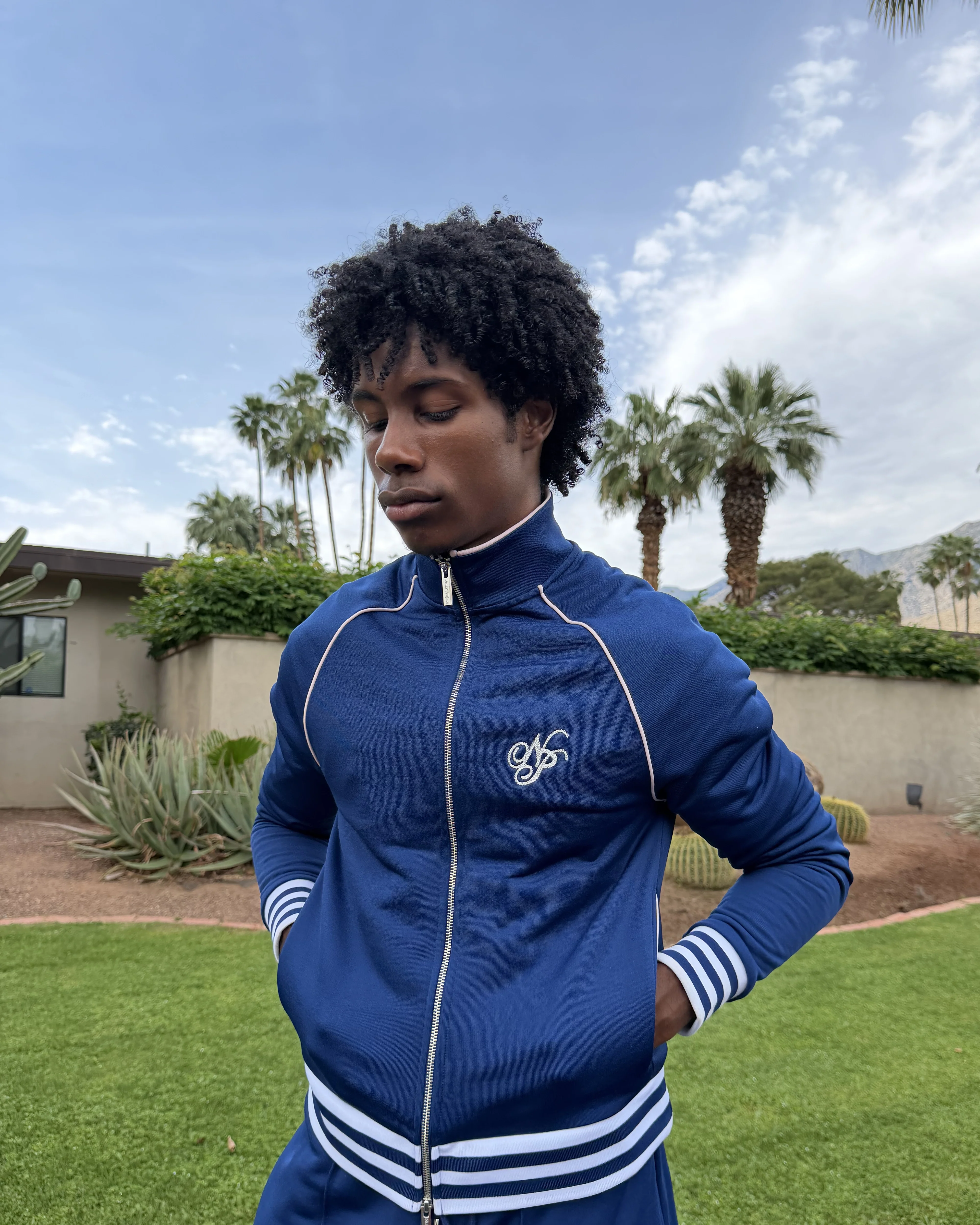 Williams Zip-Up - Image 3