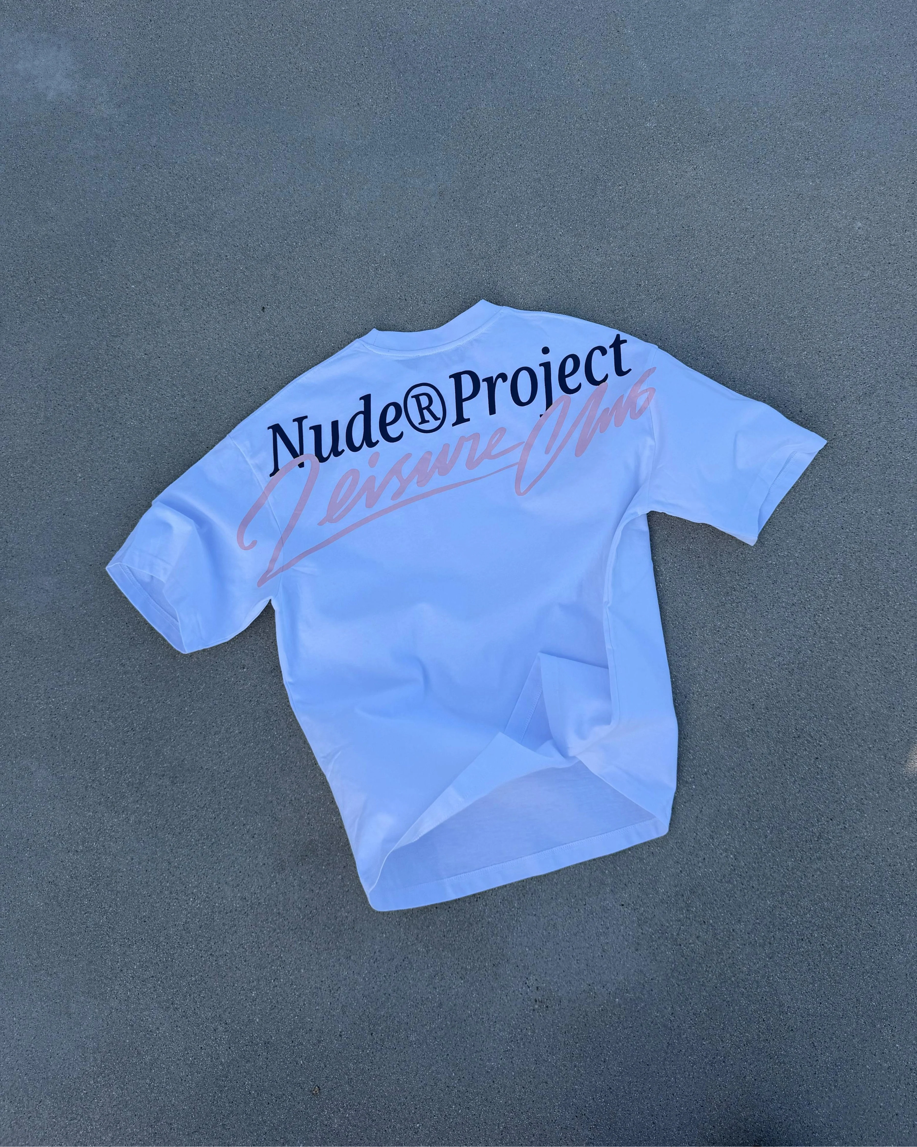 Leisure Club Tee White - Image 10