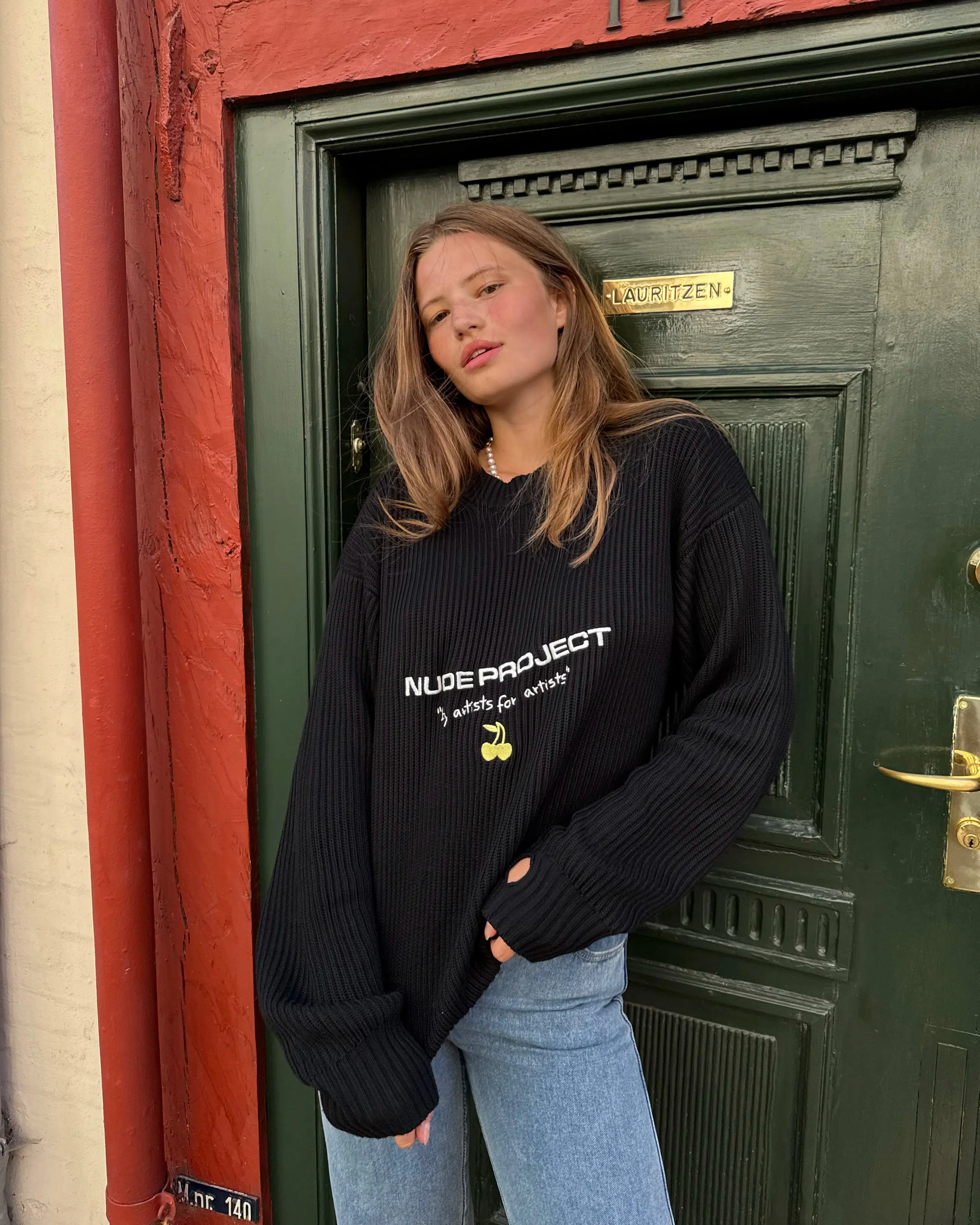 Wavy Knit Sweater Black - Image 7